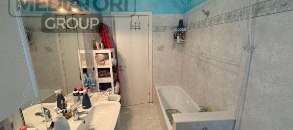 2 chambres Appartement à Ancona, Italy No. 221572 12