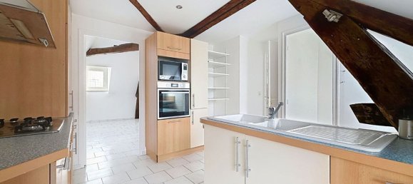 4 bedrooms Apartment in Orleans, France No. 41899 3