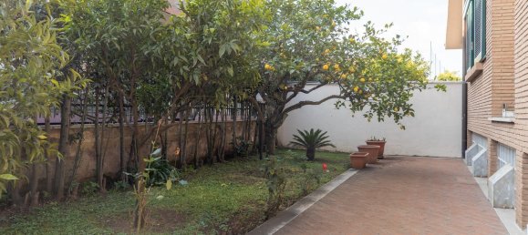 7 rooms Villa in Rome, Italy No. 118741 26