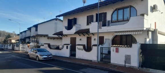 Villa de 4 dormitorios en Castelnuovo Don Bosco, Italy No. 140973 3