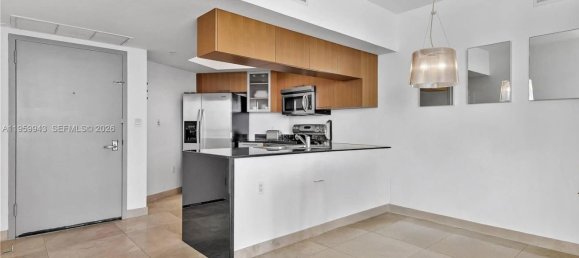 2 Schlafzimmer Gewerbliche Immobilien in Miami, USA, Nr. 615708 14