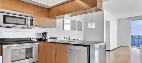 2 Schlafzimmer Gewerbliche Immobilien in Miami, USA, Nr. 615708 15