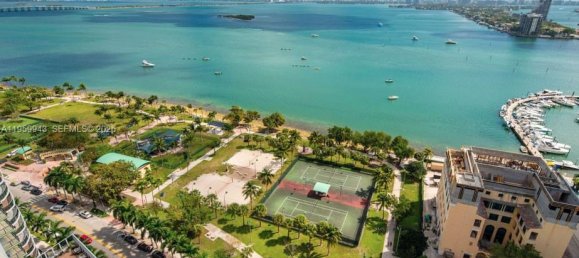 2 Schlafzimmer Gewerbliche Immobilien in Miami, USA, Nr. 615708 3