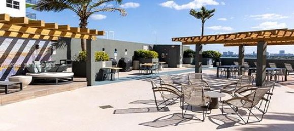 2 Schlafzimmer Gewerbliche Immobilien in Miami, USA, Nr. 615708 5