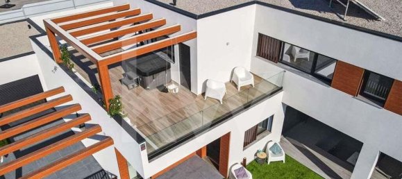 6 bedrooms House in Seixal, Portugal No. 92061 45