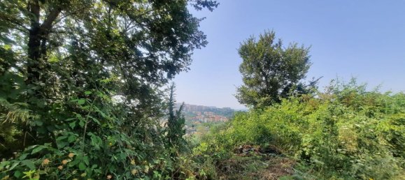 600m² Land in Naples, Italy No. 68510 3