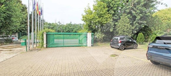 5 rooms Office in Arese, Italy No. 132449 37