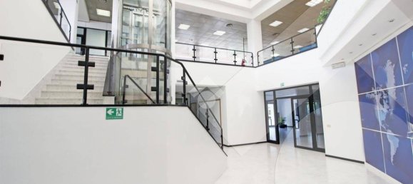 5 rooms Office in Arese, Italy No. 132449 12