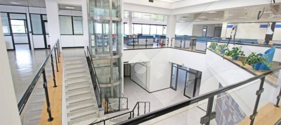 5 rooms Office in Arese, Italy No. 132449 13