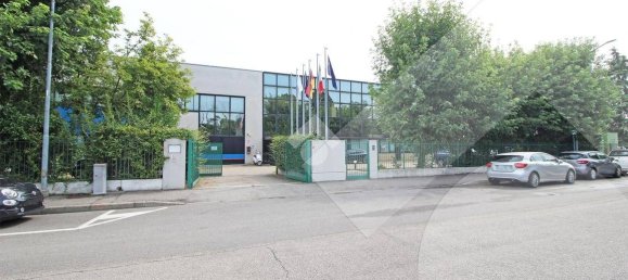 5 rooms Office in Arese, Italy No. 132449 36