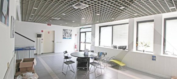 5 rooms Office in Arese, Italy No. 132449 29