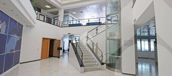 5 rooms Office in Arese, Italy No. 132449 11