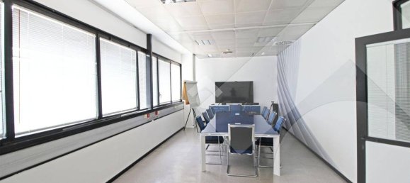 5 rooms Office in Arese, Italy No. 132449 25