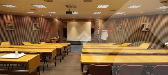 5 rooms Office in Arese, Italy No. 132449 21