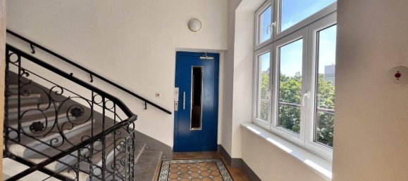 4 rooms Apartment in Josefstadt, Austria No. 88506 2