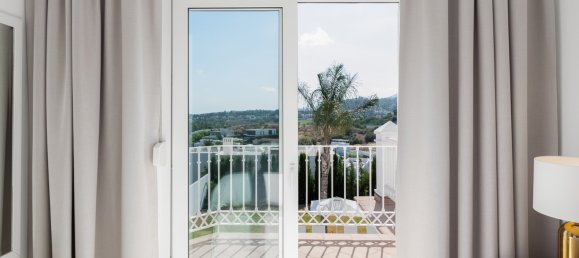 7 Schlafzimmer Villa in Nueva Andalucia, Spain, Nr. 4665 2