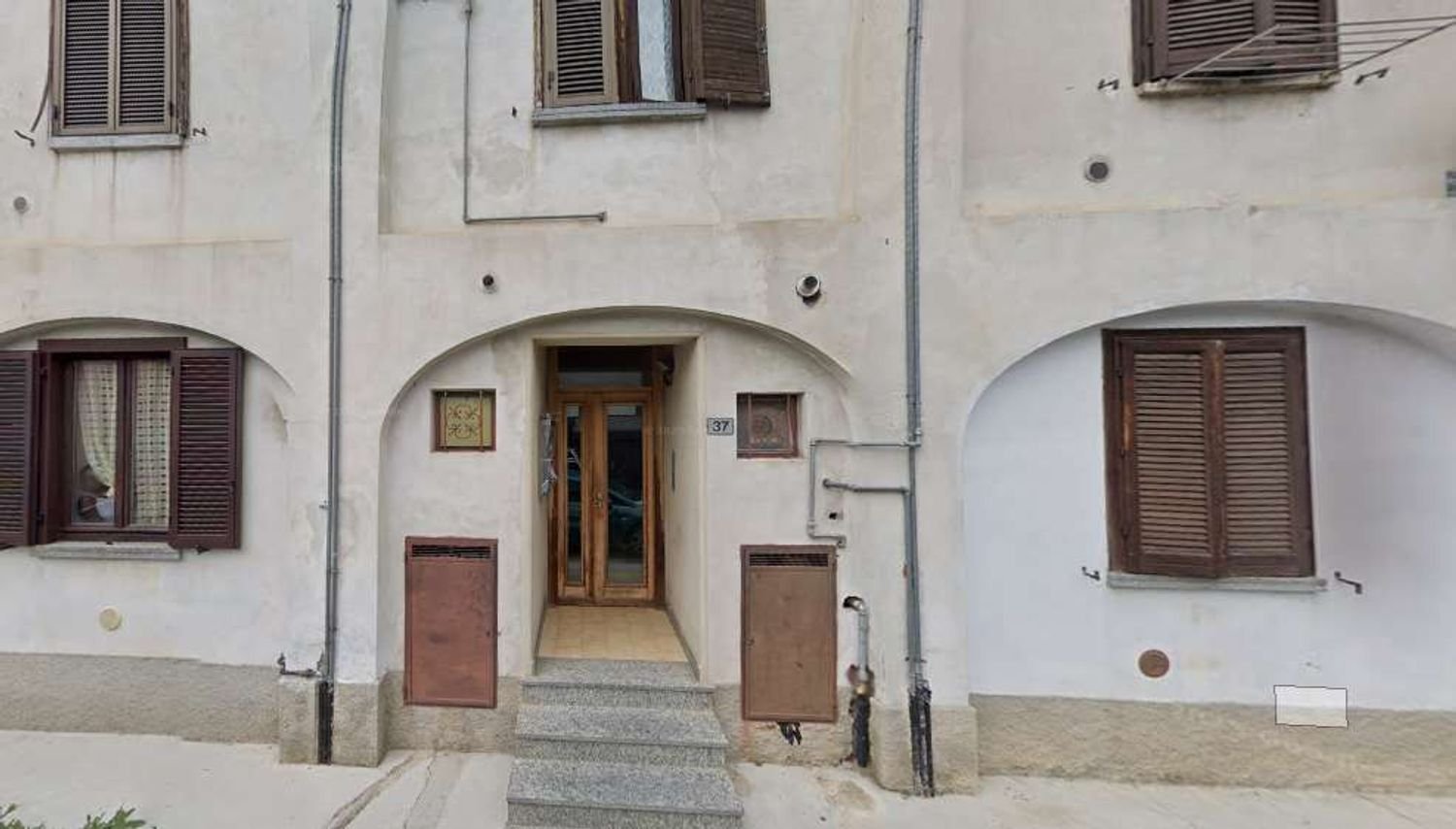 5 Schlafzimmer Wohnung in Cermenate, Italy, Nr. 361901