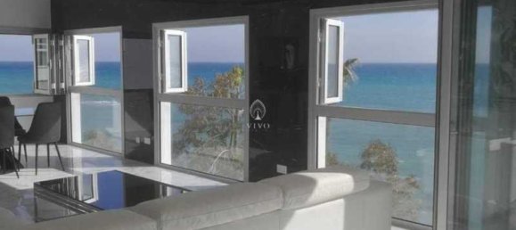 2 bedrooms Apartment in Germasogeia, Cyprus No. 19387 7