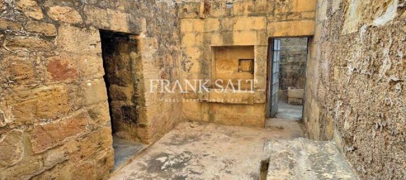 300m² Hotel in Zurrieq, Malta No. 13464 5