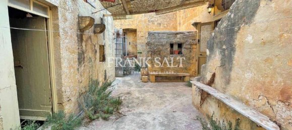 300m² Hotel in Zurrieq, Malta No. 13464 3