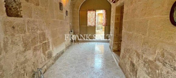 300m² Hotel in Zurrieq, Malta No. 13464 6