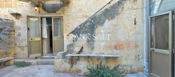 300m² Hotel in Zurrieq, Malta No. 13464 2