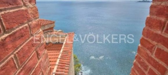 5 rooms Apartment in Zoagli, Italy No. 107013 11