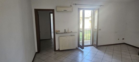 Apartamento de 3 dormitorios en Borgonovo Val Tidone, Italy No. 365265 6
