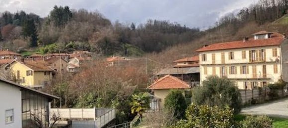 Квартира с 4 комнатами в Биелла, Италия № 53264 15