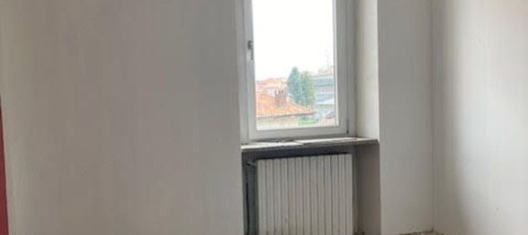 Квартира с 4 комнатами в Биелла, Италия № 53264 32