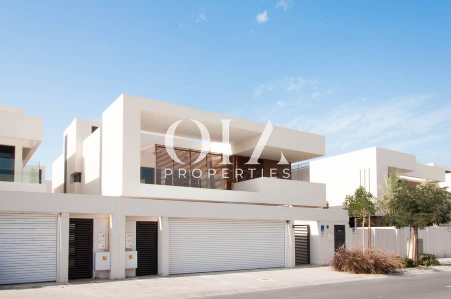 4 bedrooms Villa in Yas Island, UAE No. 17503