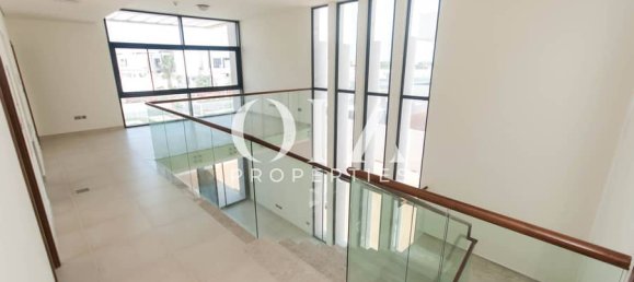 4 bedrooms Villa in Yas Island, UAE No. 17503 16