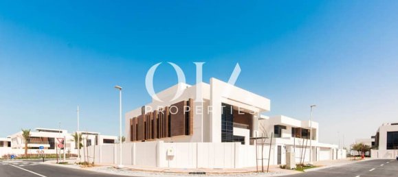 4 bedrooms Villa in Yas Island, UAE No. 17503 5