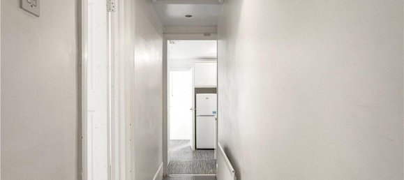 2 bedrooms Apartment in London, United Kingdom No. 8709 10