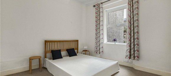 2 bedrooms Apartment in London, United Kingdom No. 8709 4