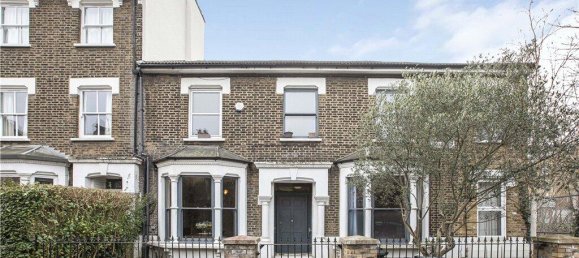 2 bedrooms Apartment in London, United Kingdom No. 8709 2