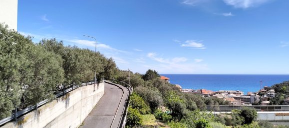 4غرفة شقة في Celle Ligure, Italy رقم 219006 22