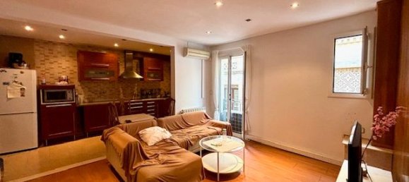 Penthouse T3 em Ciutat Vella, Spain N.º 173457 3