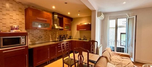 Penthouse T3 em Ciutat Vella, Spain N.º 173457 8