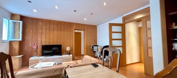 Penthouse T3 em Ciutat Vella, Spain N.º 173457 12
