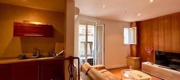 Penthouse T3 em Ciutat Vella, Spain N.º 173457 10