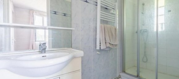 Apartamento de 1 dormitorio en Drancy, France No. 364006 10