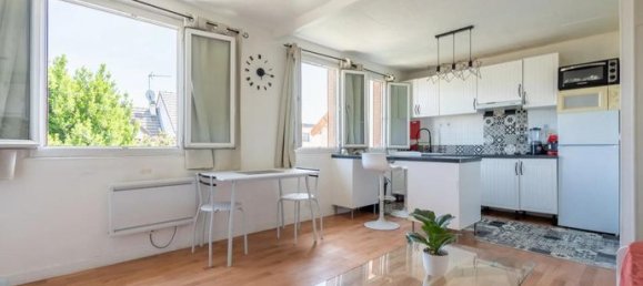 Apartamento de 1 dormitorio en Drancy, France No. 364006 4