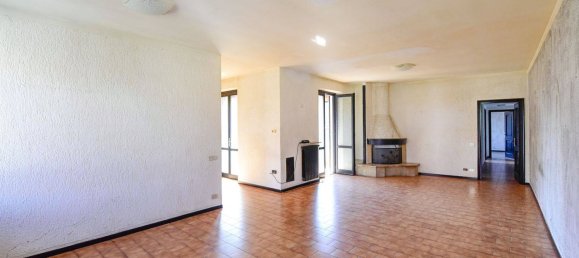 Пентхаус с 2 спальнями в Сереньо, Италия № 370580 11