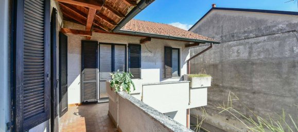 Пентхаус с 2 спальнями в Сереньо, Италия № 370580 18