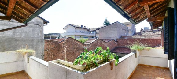 Пентхаус с 2 спальнями в Сереньо, Италия № 370580 16