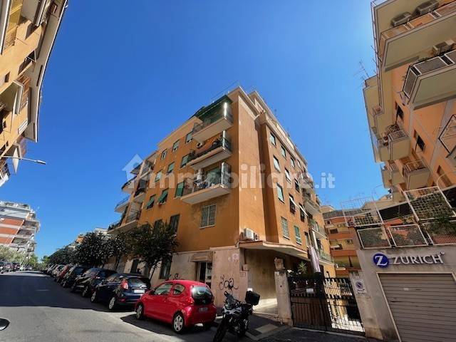 2 غرف نوم شقة في Rome, Italy رقم 370464