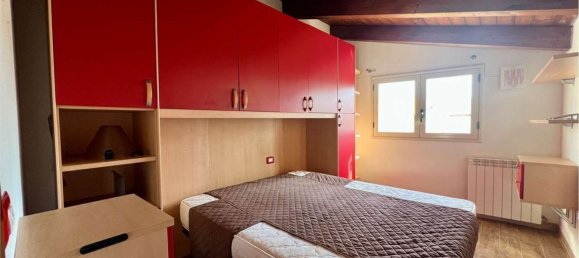 3 chambres Appartement à Sassari, Italy No. 337960 5