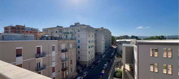 3 chambres Appartement à Sassari, Italy No. 337960 21