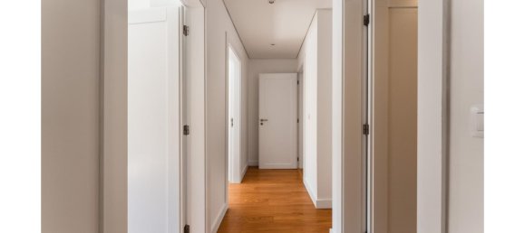 3 bedrooms Apartment in Cascais, Portugal No. 128290 24